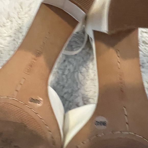 VINCE Camuto ‘Wesher’ ankle strap sandal - Picture 4 of 6